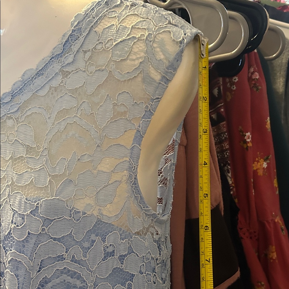 David’s Bridal Cinderella Dress 6 - Picture 7 of 16